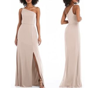 AFTER SIX One-Shoulder Crepe Trumpet Gown Size 0.